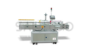 Vertical square bottle labeling machine